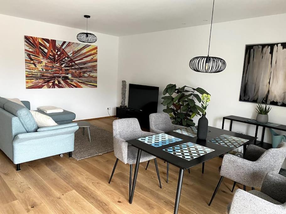 Modernes City-Appartement Neustadt an der Weinstraße Exterior foto